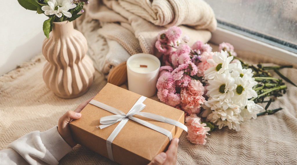 Anniversary Gift Shop For Honoring Your Parent’s Married Life