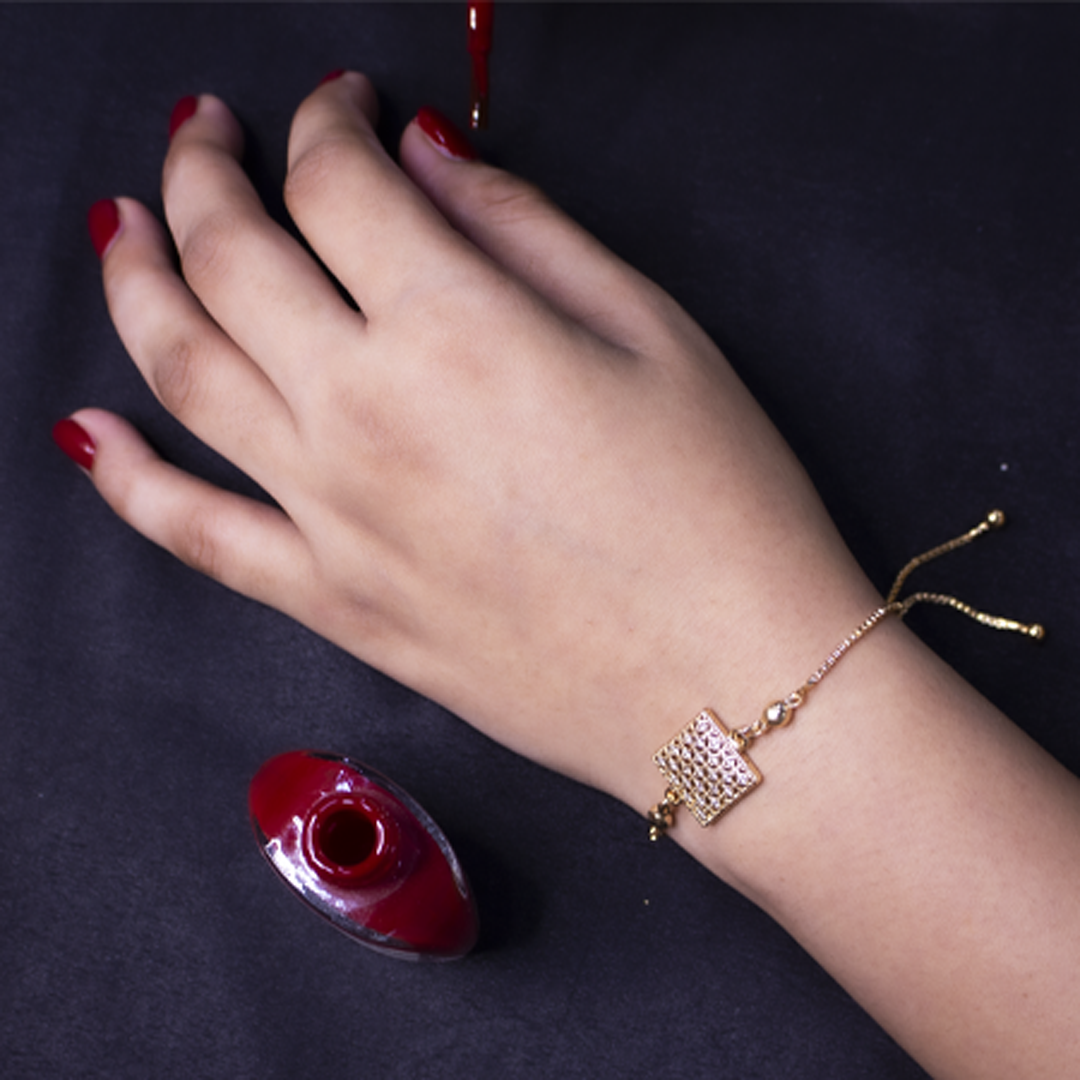 Glam Secondary image