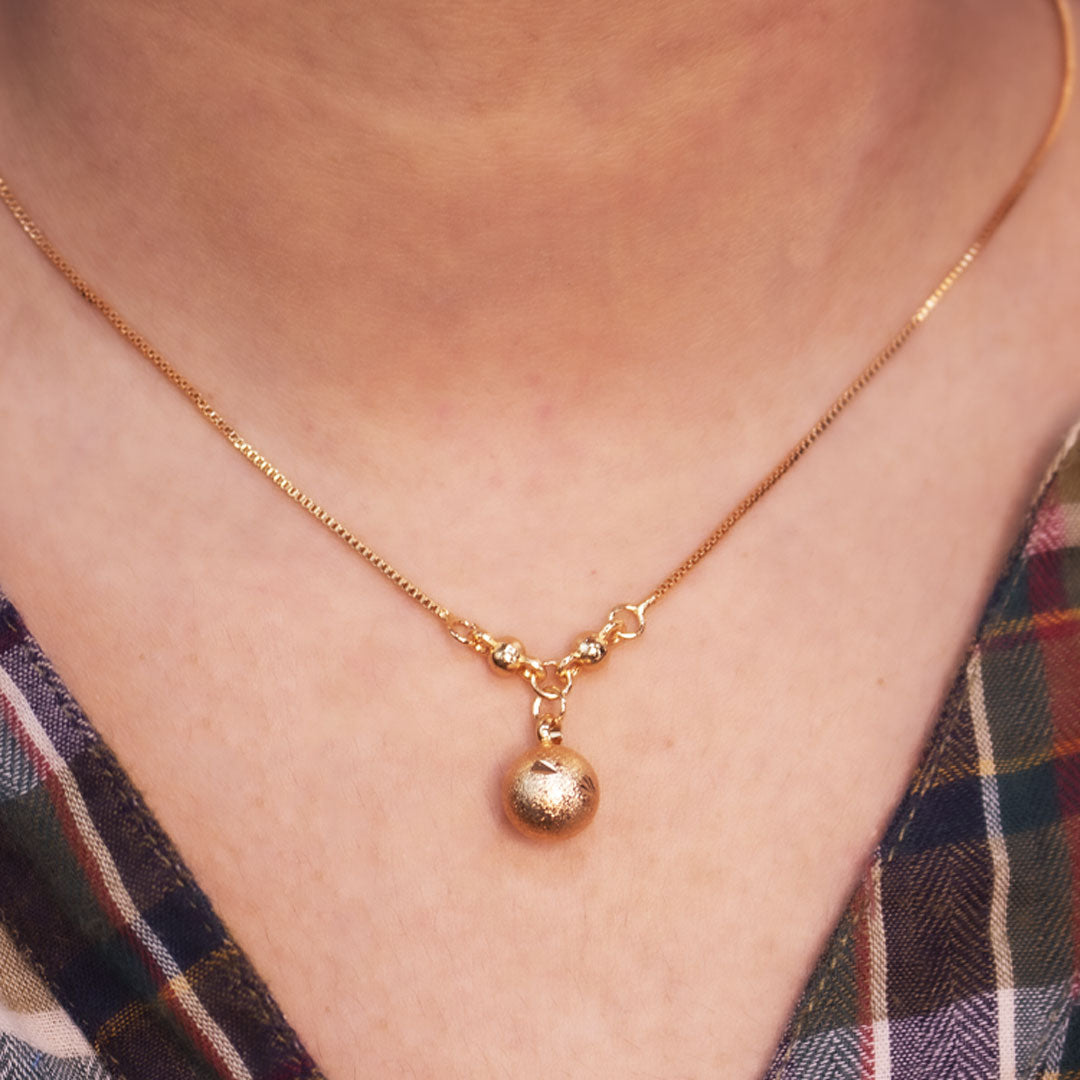 Golden globe Secondary image